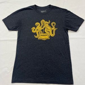 Men’s S Harbour Surfboards Seal Beach T-shirt.